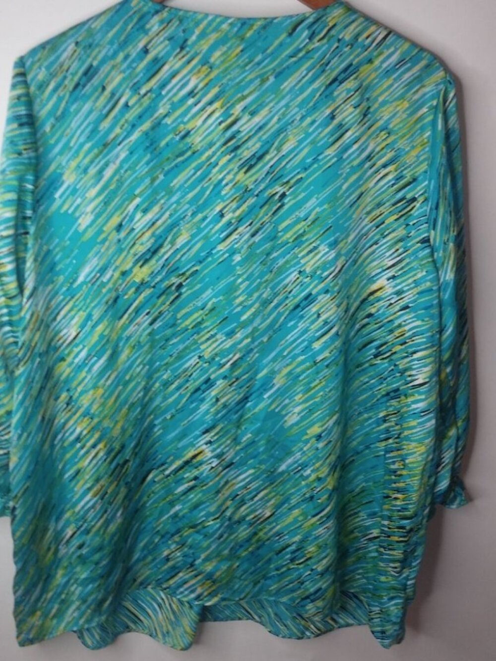 Covington 16/18W Turquoise Semi-sheer Top Plus - Picture 4 of 6